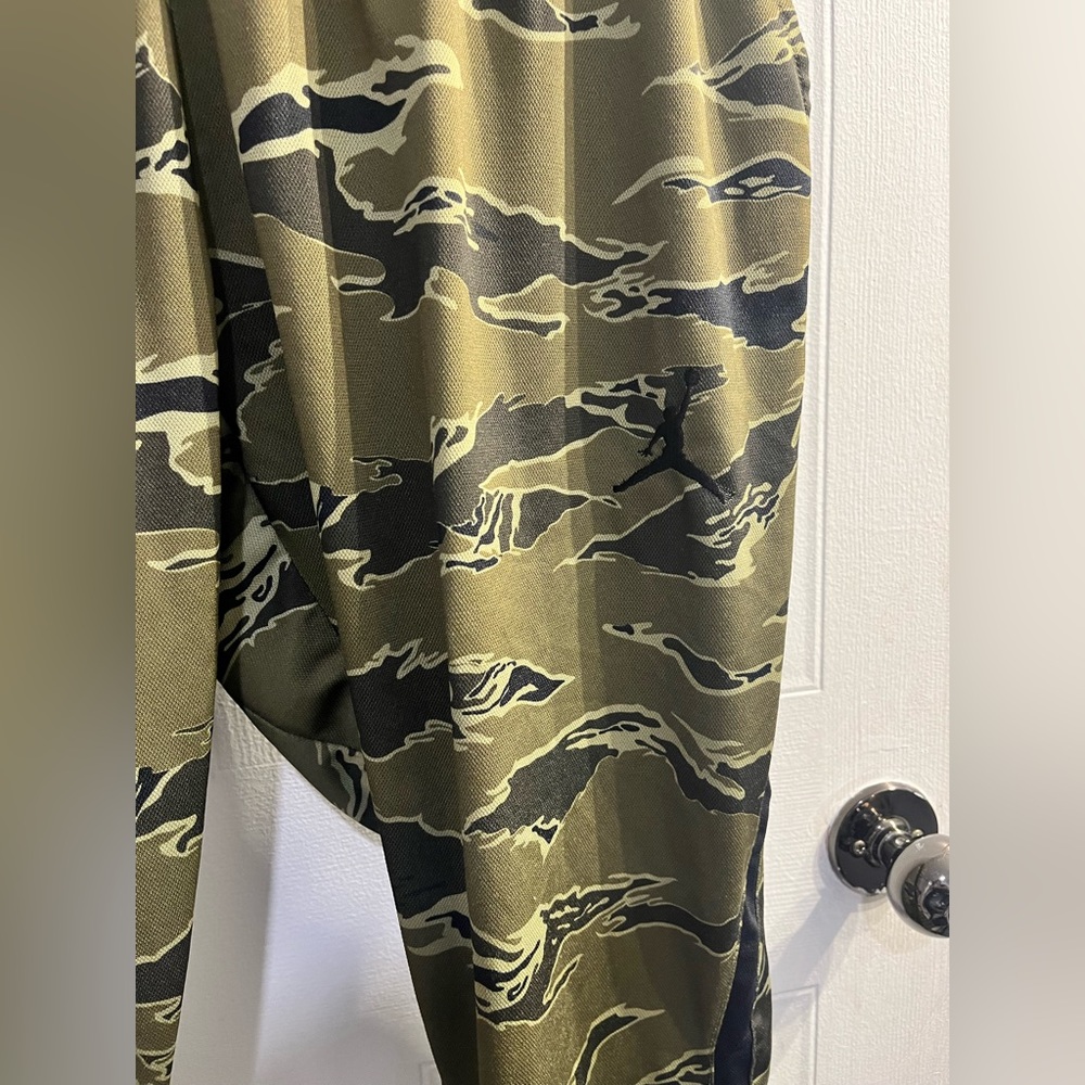 Jordan Camo pant (Rare)